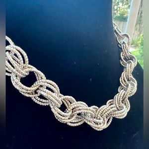 INC DOUBLE INTERLOCKING RINGS SIVER TONED CHAIN NECKLACE IS NWT
